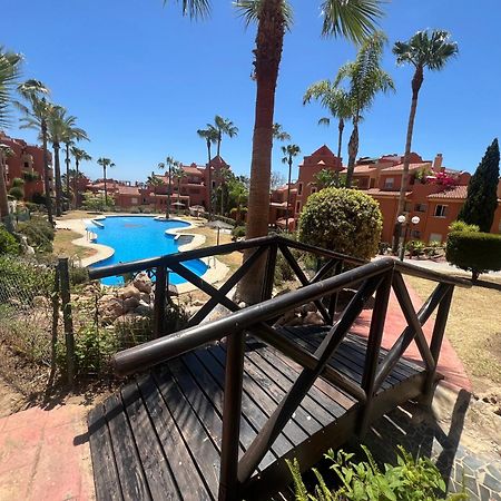 2 Bedroom Apartment Marbella East - La Reserva De Marbella Eksteriør billede