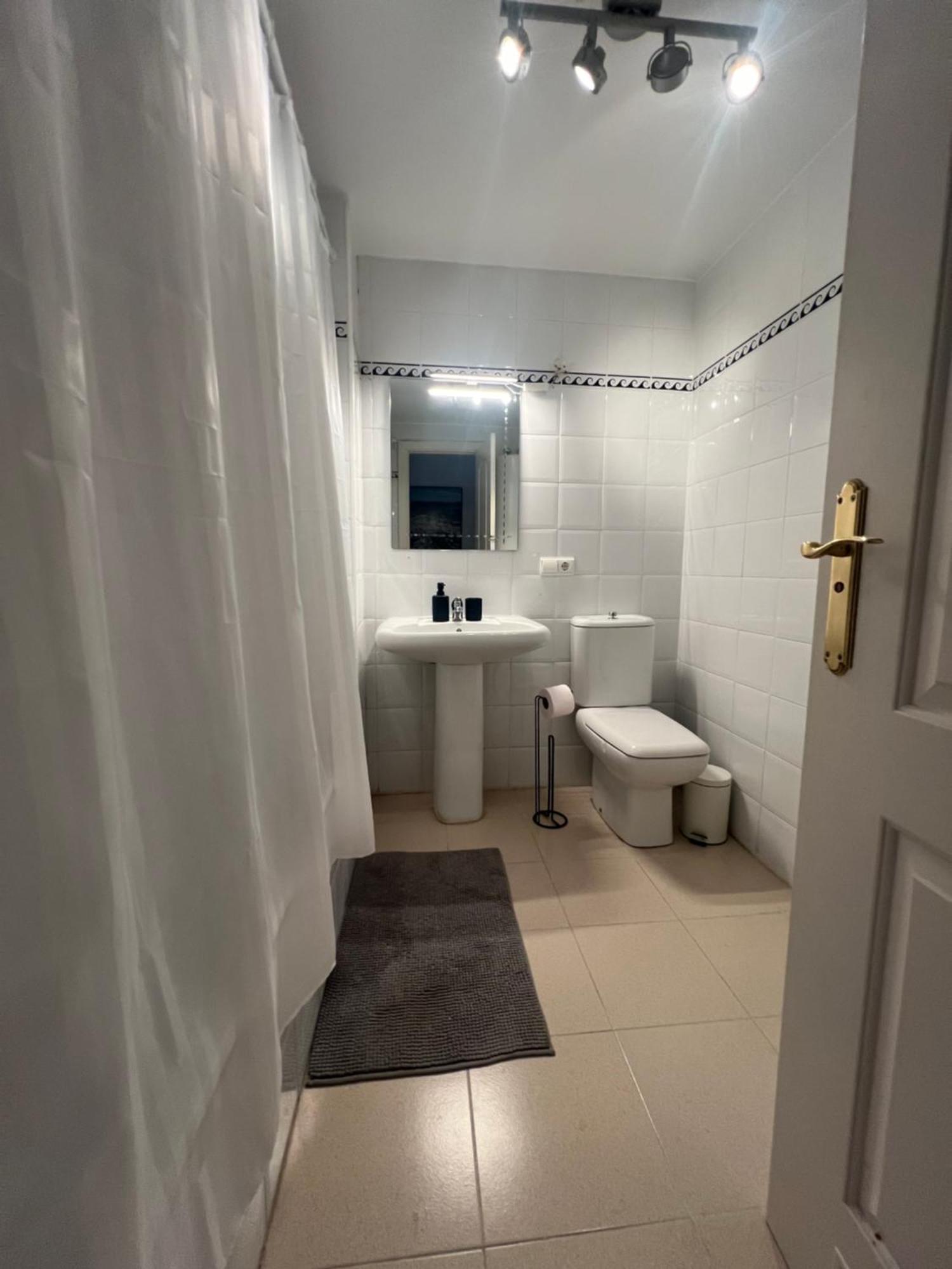 2 Bedroom Apartment Marbella East - La Reserva De Marbella Eksteriør billede