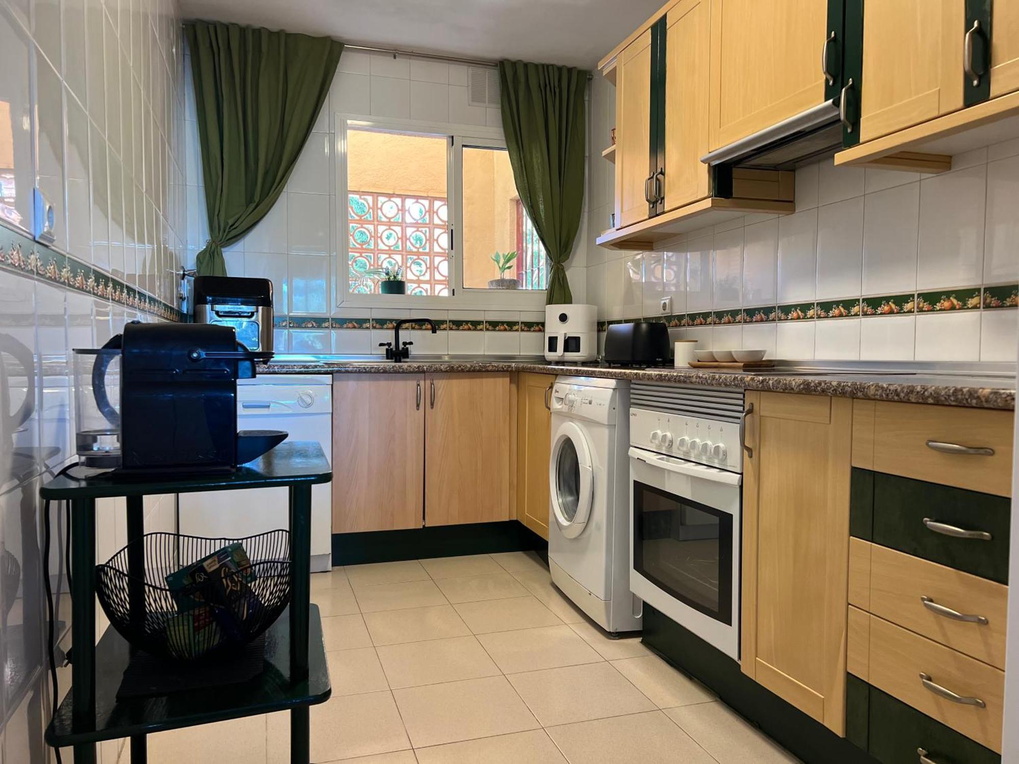 2 Bedroom Apartment Marbella East - La Reserva De Marbella Eksteriør billede